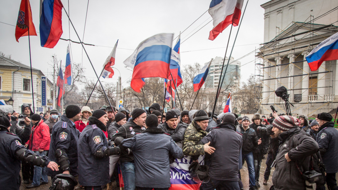 Κριμαία: Ενωση με τη Ρωσία ζήτησε επισήμως το κοινοβούλιο 